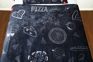 Illustration for article titled You're Definitely Going to Fuck a Man Wearing Pizza Hut's 'Hut Swag,' and Here's How